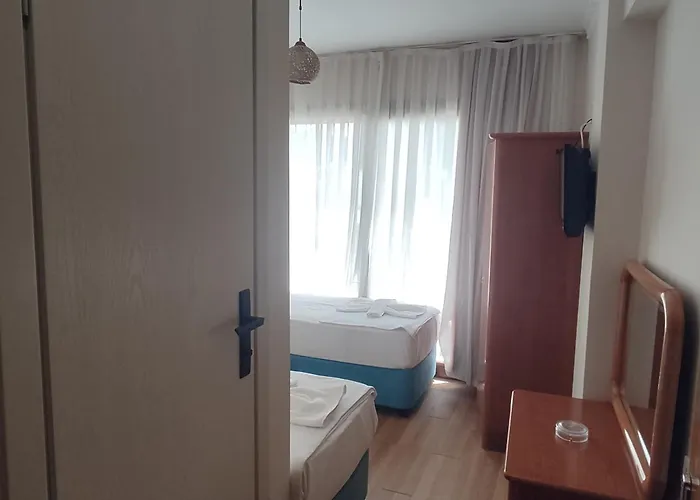 מלון Villa Hotel גומולדור