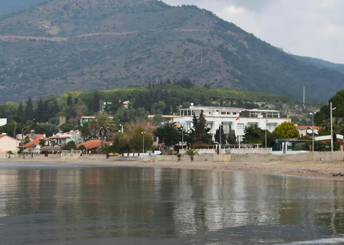 מלון Villa Hotel